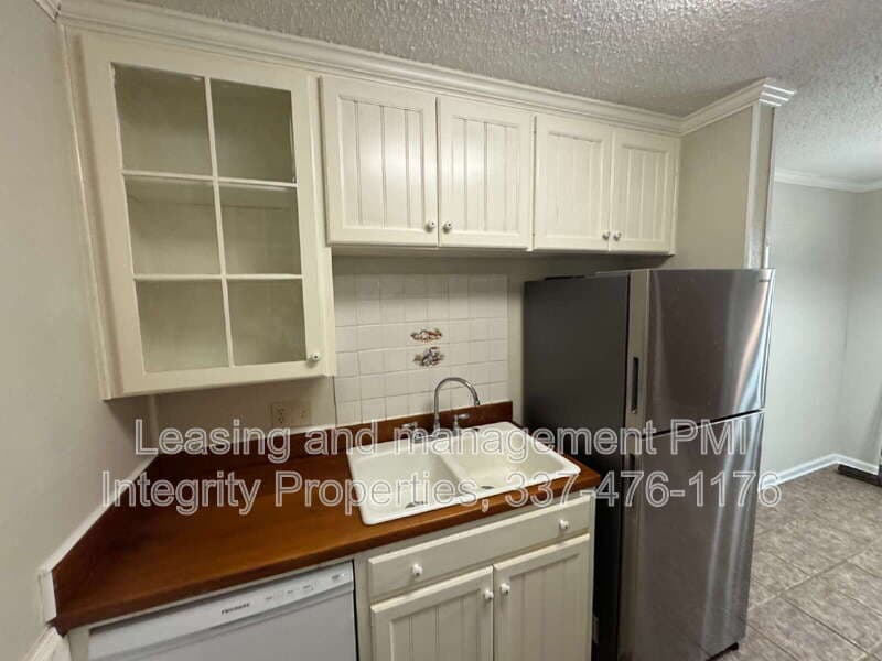 Lafayette Condo: 1301 Saint John Street