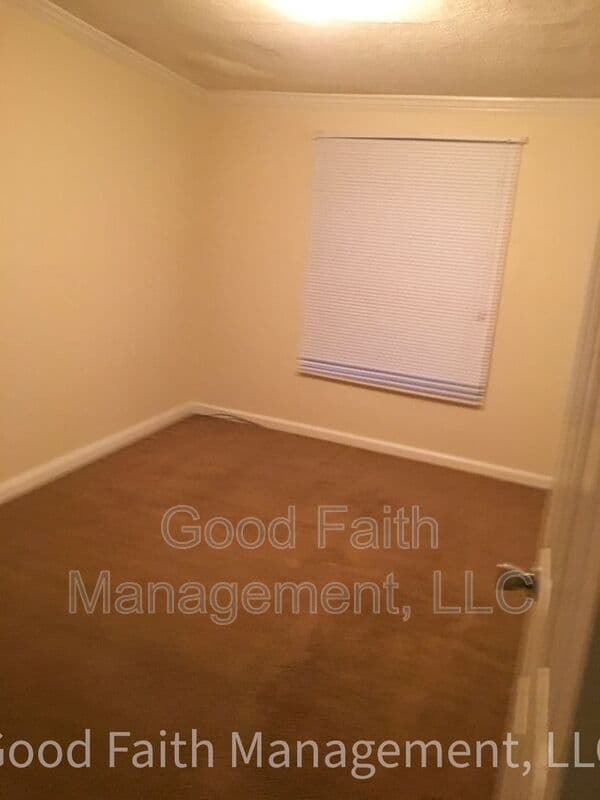 Waynesboro House: 313 W 11th Street