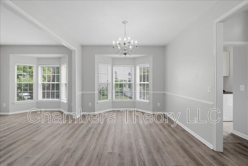 Chantilly House: 42211 Marcy Way