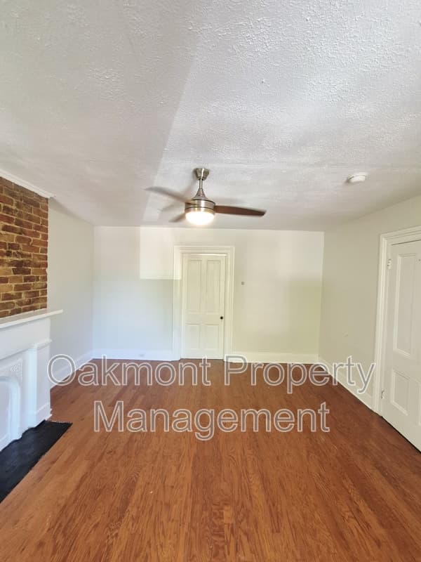 Richmond House: 113 South Pine Street