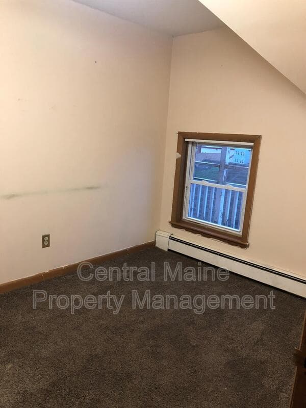 Lewiston Condo: 18 Horton St. #3B