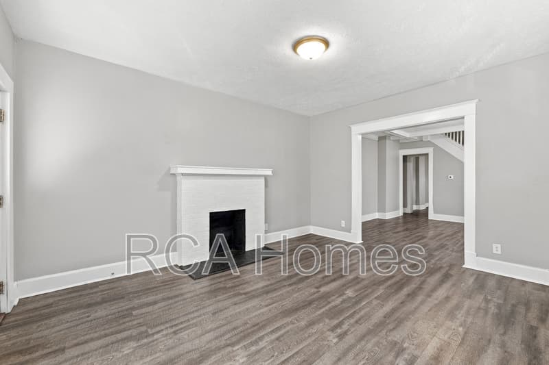 Indianapolis House: 308 North Walcott Street