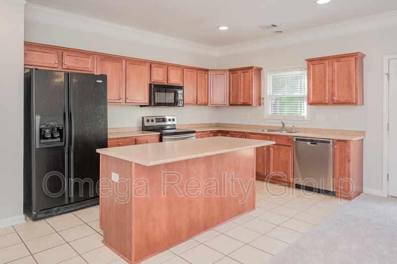 Birmingham Townhome: 2335 Acton Park Cir