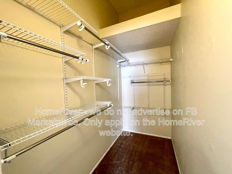 Tampa Condo: 14733 Norwood Oaks Dr