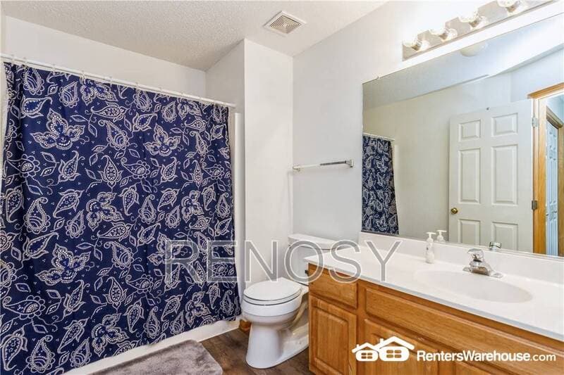 Des Moines Townhome: 3701 Brook Ridge Ct