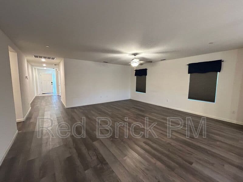 Merced House: 626 Heitz Ct