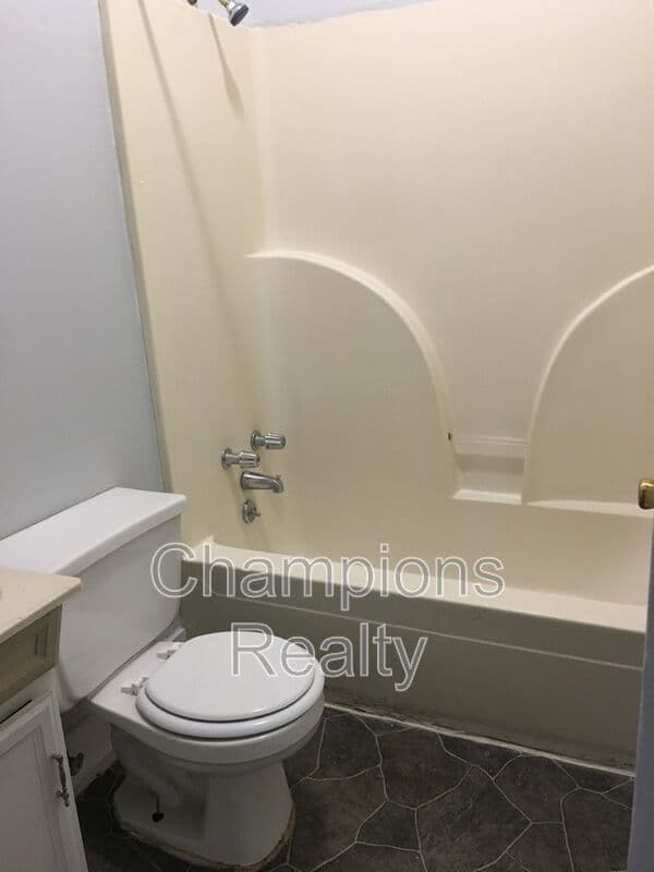 Columbus Condo: 1540 14th Ave