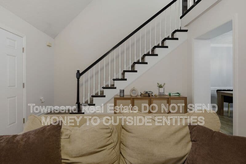 Fayetteville House: 2130 Hull Rd.