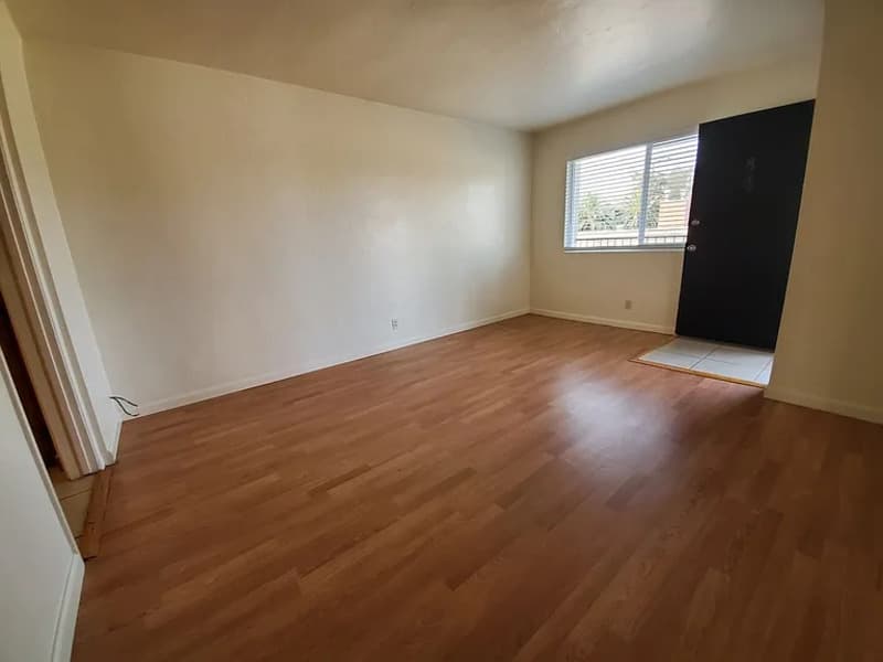 San Jose Condo: 230 E San Salvador St