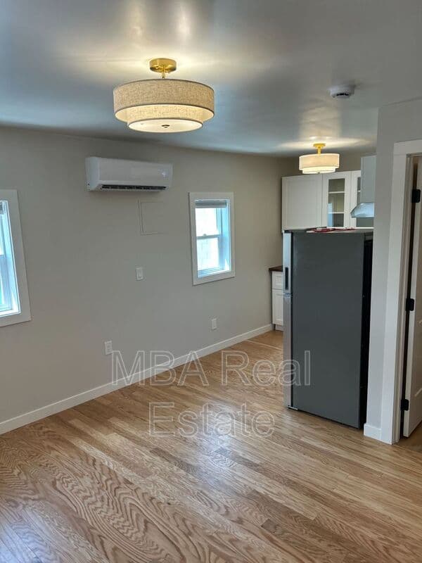 Phoenix Condo: 1338 W Monroe St