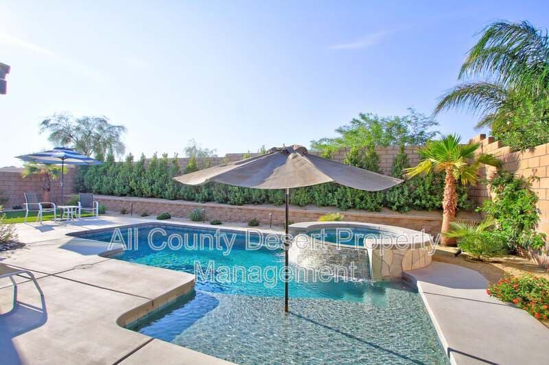 Palm Desert House: 74565 Tesla Drive