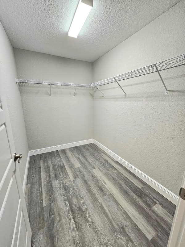 Ocala House: 6 Locust Run Ln
