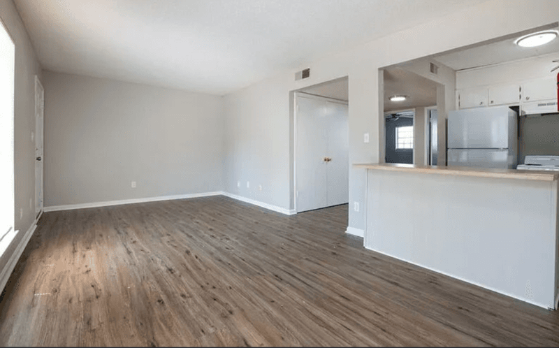 Birmingham House: 1906 18th Place North