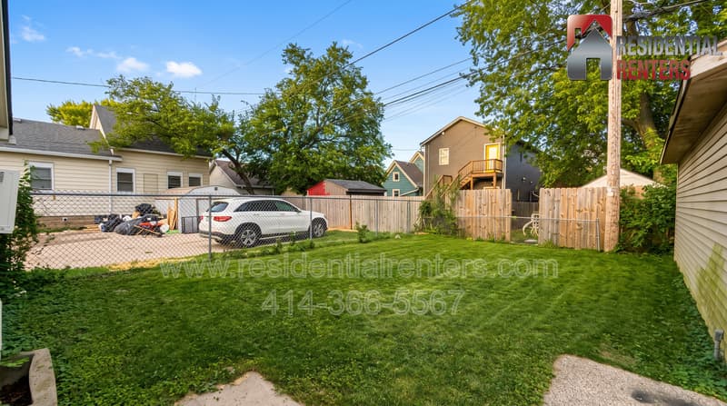 Milwaukee Condo: 2210 S Winchester Street