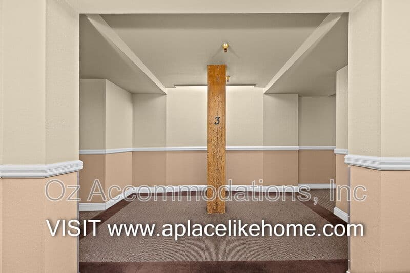 Kansas City Condo: 609 Central St