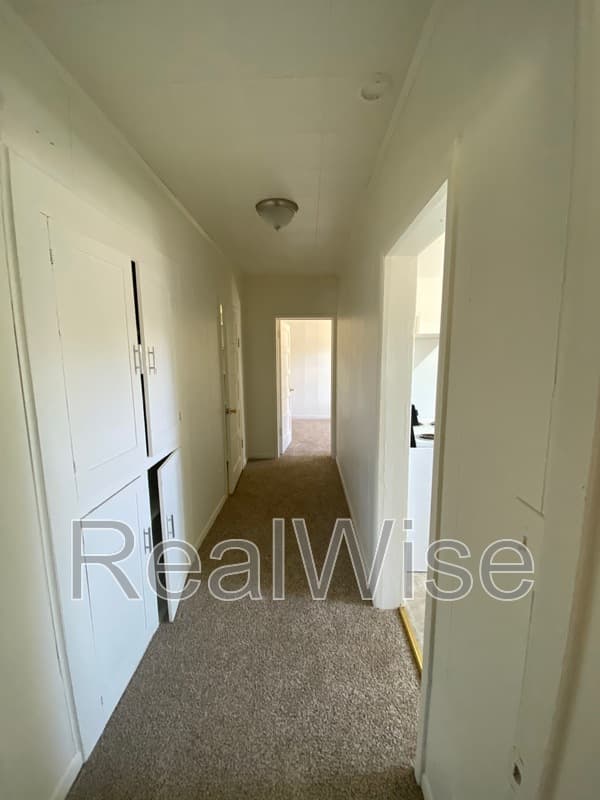 Medford House: 512 Pearl St