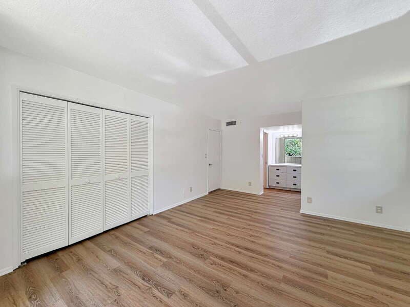 POMPANO BEACH Condo: 3641 Oaks Clubhouse Drive
