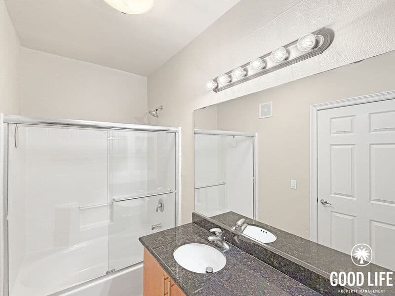San Diego Condo: 1480 Broadway
