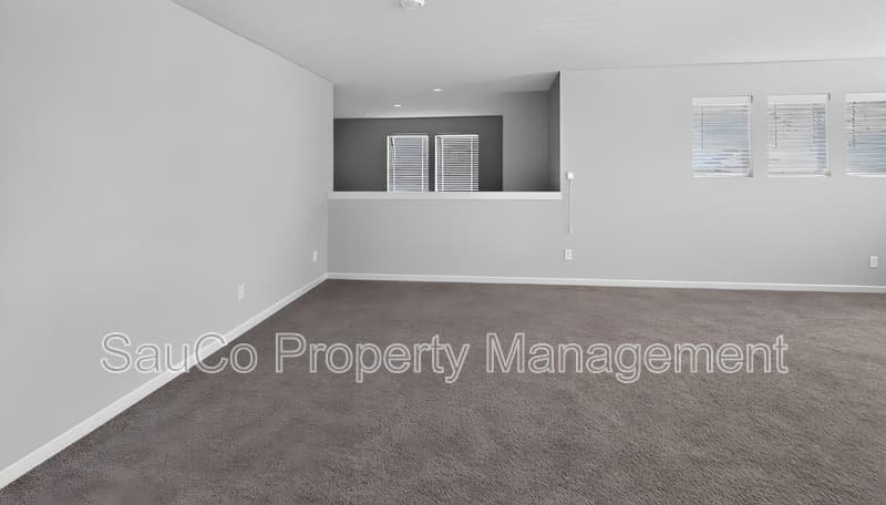 North Plains House: 30950 Northwest Yorkshire Street