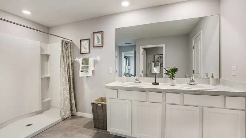 Parrish House: 10215 Charlotte Drive