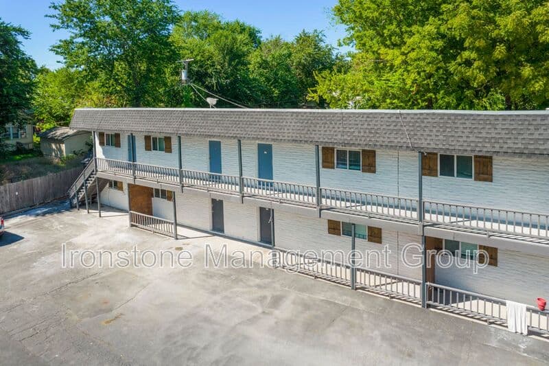Tulsa House: 2618 E 8th Street