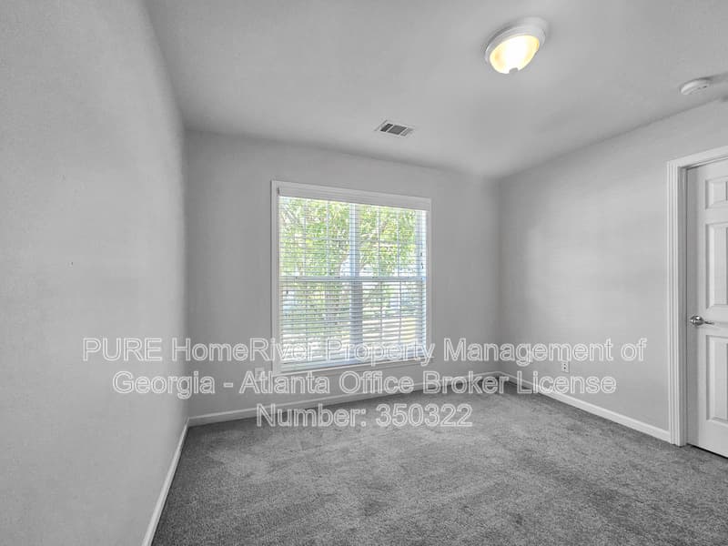 Cumming House: 4025 Azurite St