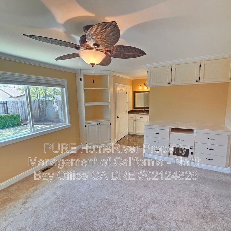 Petaluma House: 1640 Jeffrey Drive