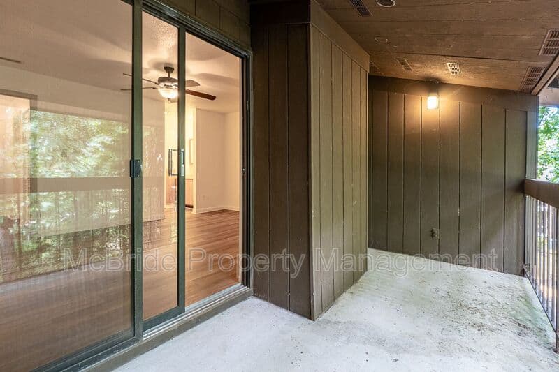 Martinez Townhome: 3506 Prestwick Drive
