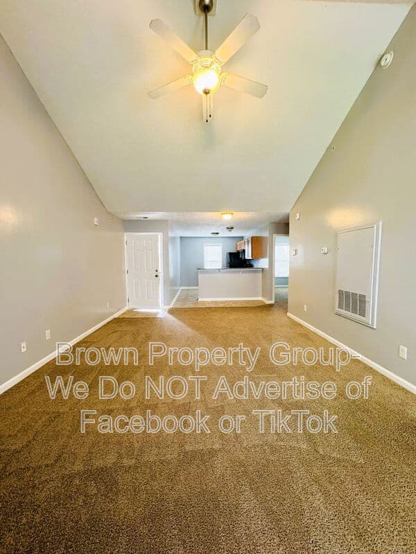 Fayetteville House: 3613-H Dornoch Dr