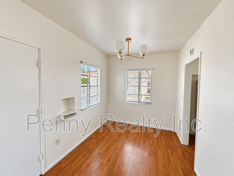 San Diego Condo: 4578-82.5 34th St.