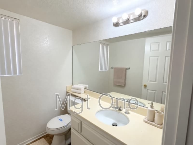 Moreno Valley House: 25215 Morning Dove Way