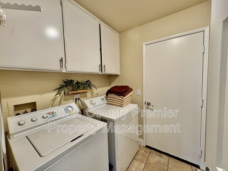 Encinitas House: 1867 Amalfi Drive