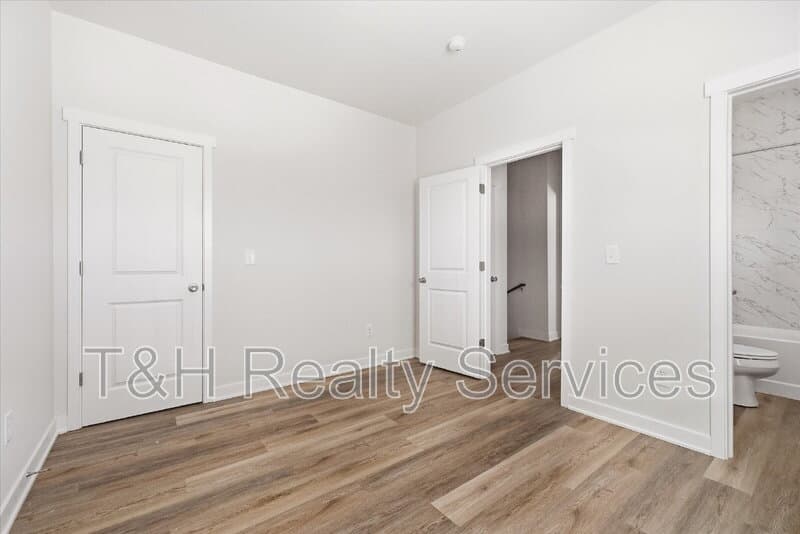 Indianapolis Condo: 415 North Walcott Street