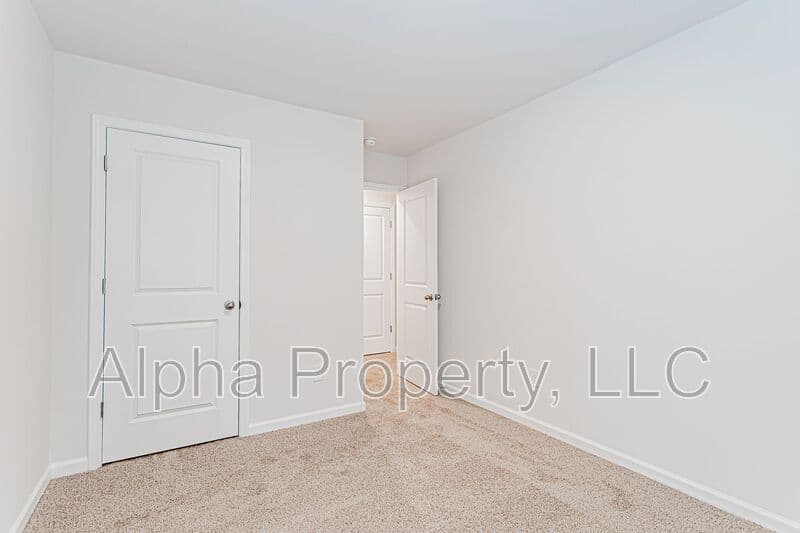Greer Townhome: 316 Sea Isle Pl