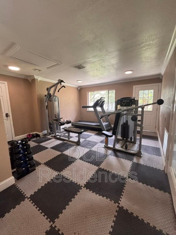 Sanford Condo: 3202 S. Orlando Dr.