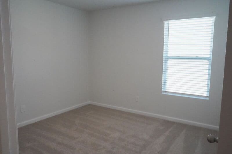 Bloomingdale House: 416 Coconut Drive