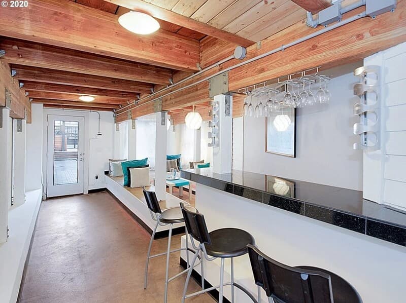 Portland House: 6020 Northeast Willow Street