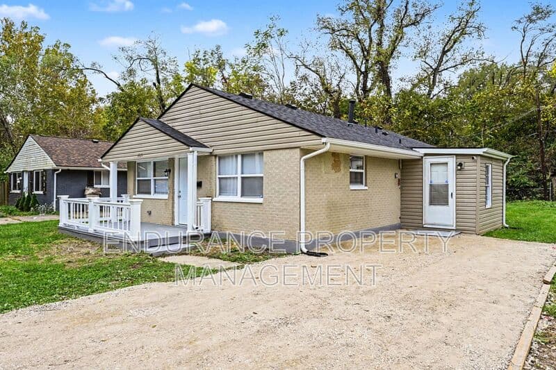 Dayton House: 1625 Linnbrook Dr