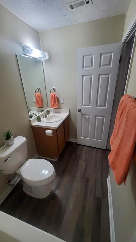 Madison Condo: 1114 B Micha Way
