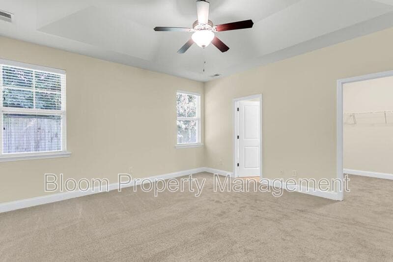 Mount Pleasant House: 2649 Lohr Dr