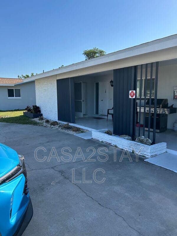 Cape Coral Condo: 4917 Vincennes Street