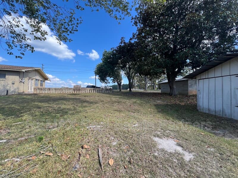 Hattiesburg House: 2997 Highway 589