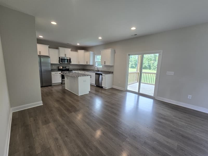 Smithfield House: 463 Jackson Pond Drive