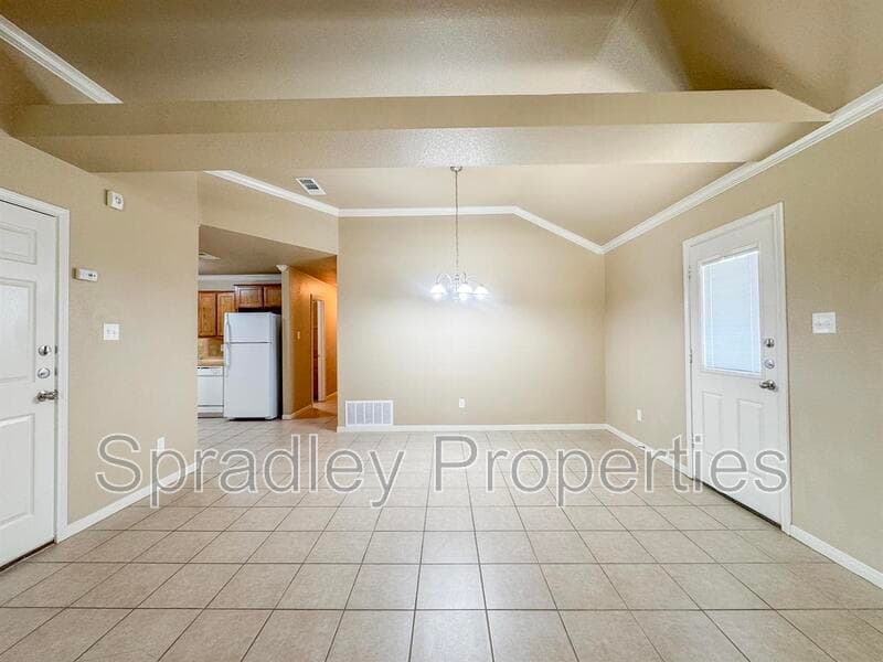 Temple Townhome: 715B East Ridge Blvd