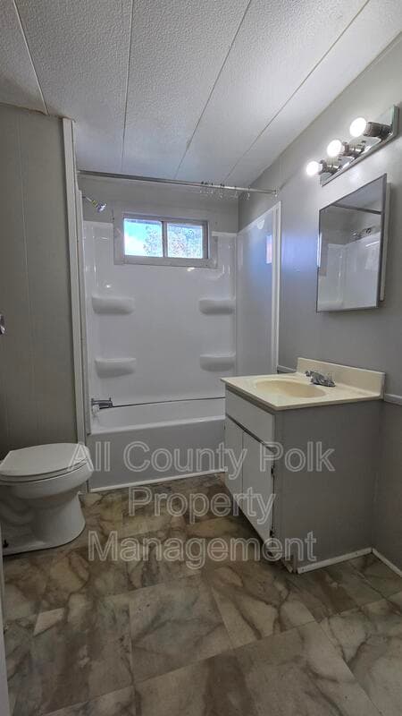 Lakeland House: 2735 W 10th St.