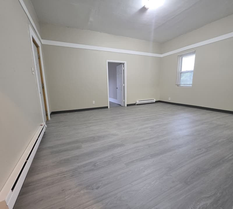 Fond du Lac Condo: 149 Central Avenue