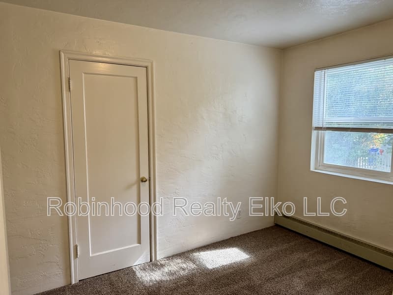 Elko Condo: 1183 3rd Street #3