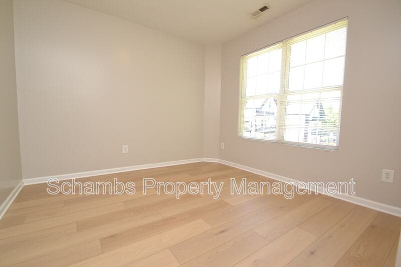 Raleigh Condo: 824 Cumberland St