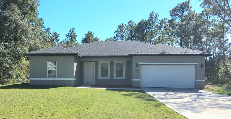 Citrus Springs House: 1604 W Delores Dr