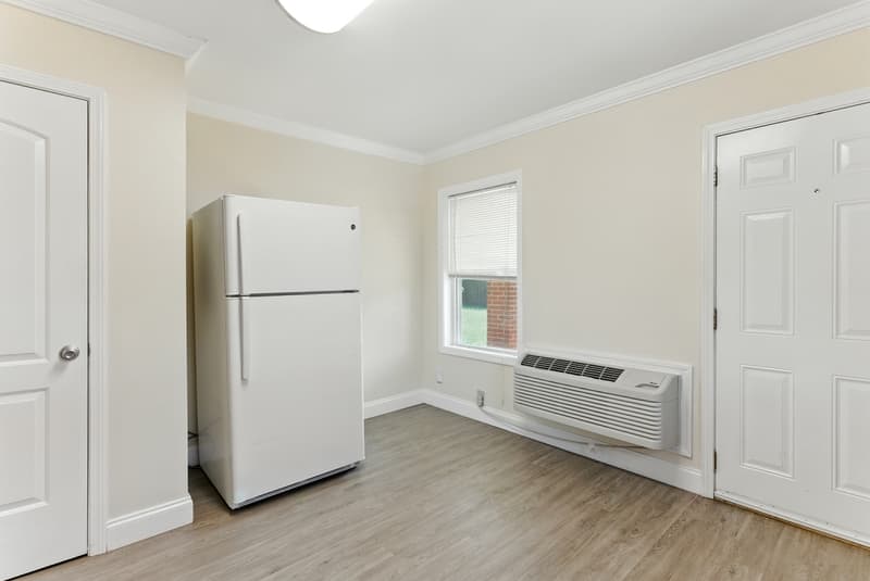 Maryville Condo: 2506 Cecelia Avenue